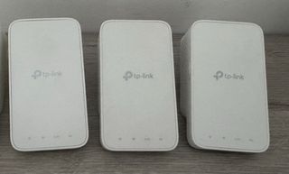 3 Repetidores WiFi TP-Link RE300 AC1200