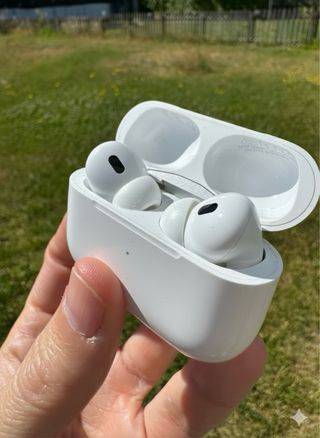 Apple AirPods Pro 2ª Gen Estuche USB-C