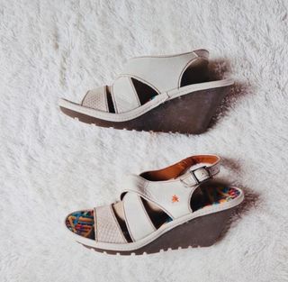 Sandalias Art Piel Beige Talla 36