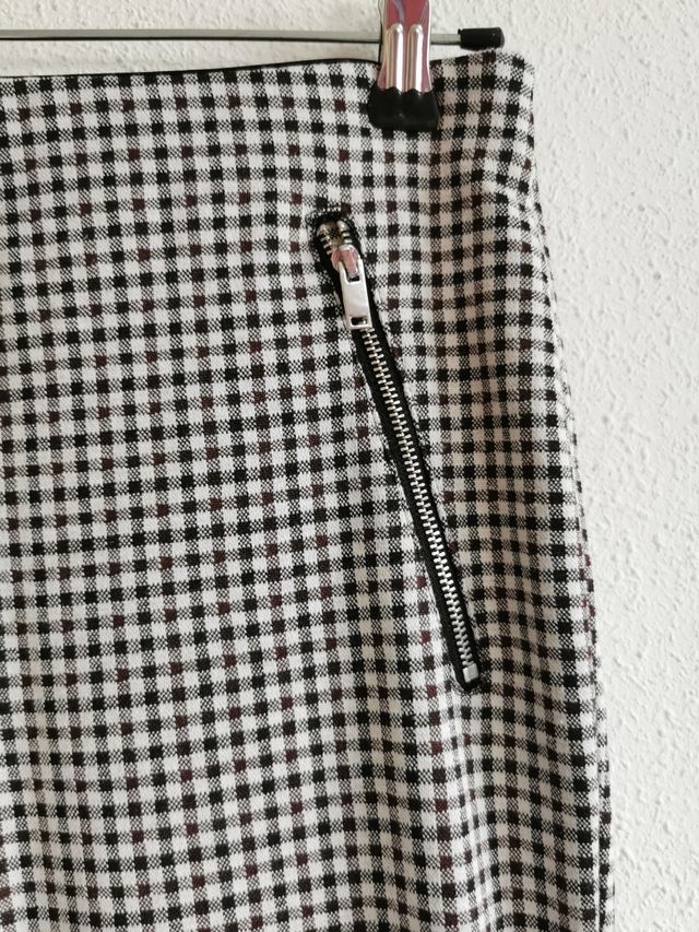 Leggings de chica talla M de Lefties de Cuadros.