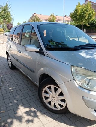 Renault Grand Scenic 2008
