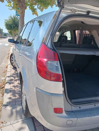 Renault Grand Scenic 2008