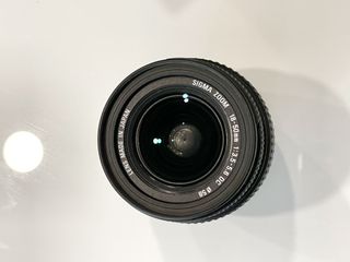 Objetivo Sigma 18-50mm f/3.5-5.6 DC Pentax