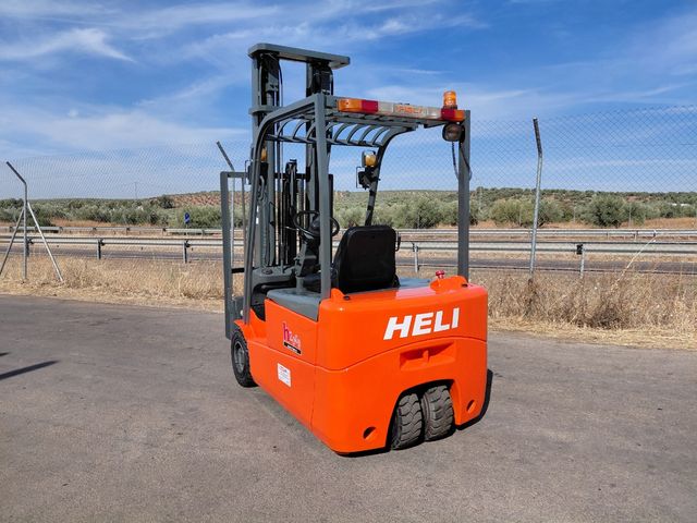 Carretilla elevadora eléctrica