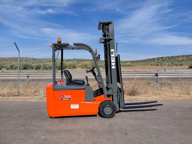 Carretilla elevadora eléctrica