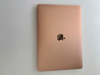MacBook Air 13” 8GB/256GB Oro rosa Perfecto estado