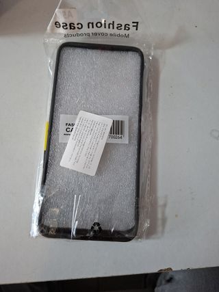 Protector Oppo A58 5G Roja y Negra