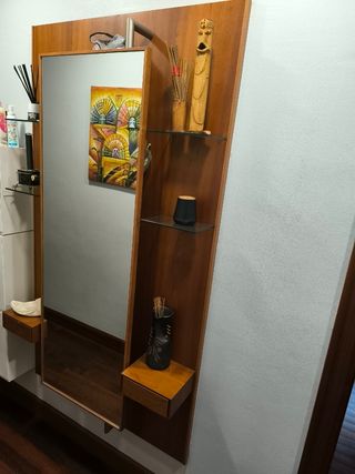 Mueble de entrada madera y cristal