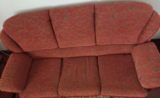 Sofá 3 plazas granate floral