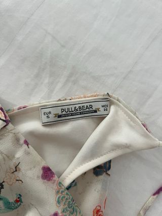 Mono floral Pull&Bear Talla S