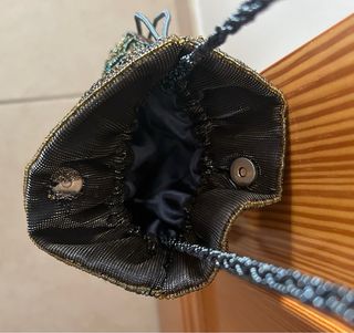 Cartera fiesta con pedrería