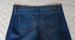 Pantalón vaquero Zara mujer