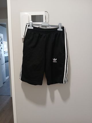 Pantalón corto deportivo Adidas negro