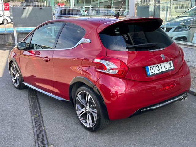 Peugeot 208 GTI 200CV