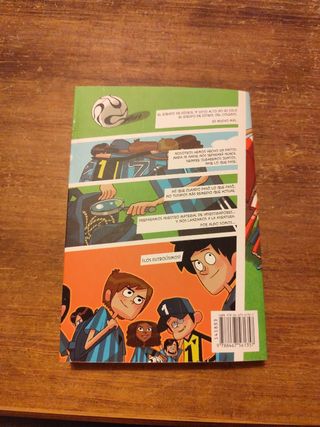 LIBRO: Los Futbolísimos 1