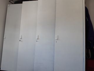 Regalo armario de madera pintado