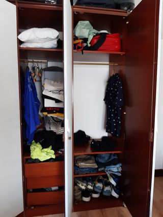 Regalo armario de madera pintado