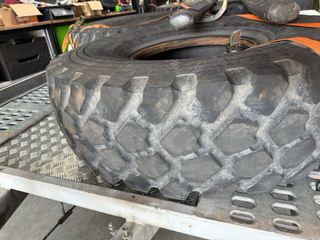 Neumáticos Michelin 14.00 R20 camiones 4x4 militar