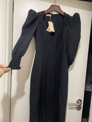 Vestido negro Bimani con etiqueta