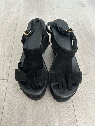 Sandalias de ante con plataforma