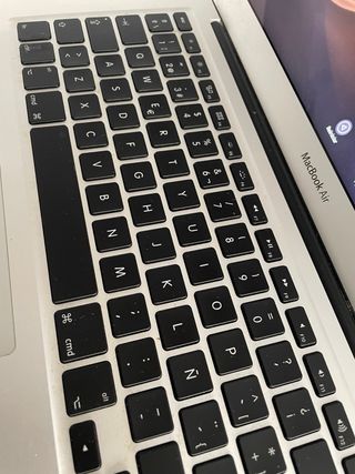 MacBook Air 13 (2017) MQD32Y/A
