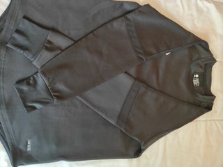 Camiseta Soka Manga Larga Negra Talla L