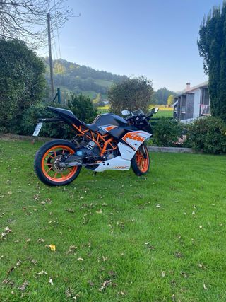 KTM RC 125 2017