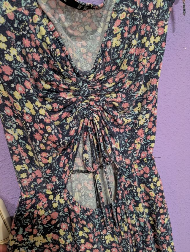 Tuta con stampa floreale