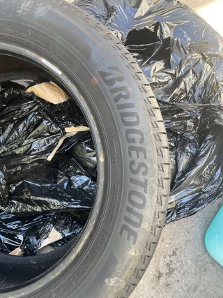 Neumático Turanza 215/60R17 96H