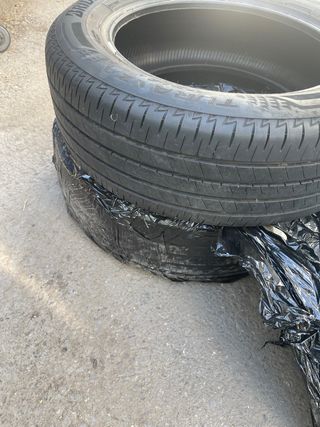 Neumático Turanza 215/60R17 96H