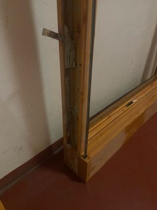 Ventana PVC marrón claro