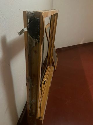 Ventana PVC marrón claro