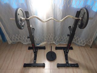 Barra curva y soporte para pesas ( 30 kg de pesas)