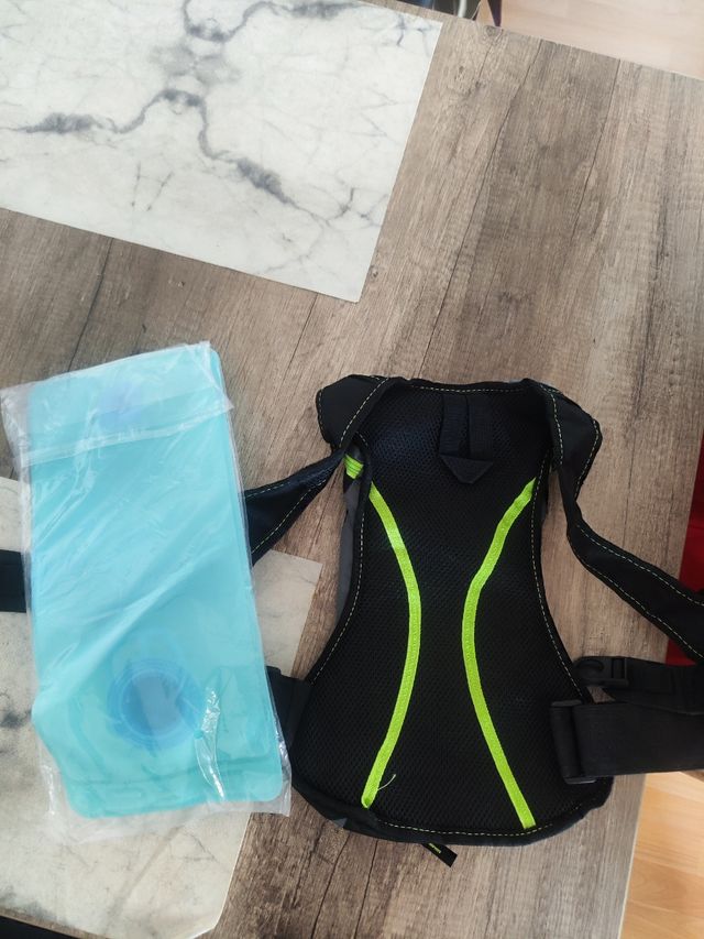 Mochila de moto Acerbis con bolsa de agua