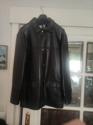 Chaqueta de cuero negra para hombre
