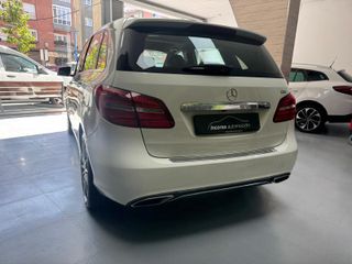 Mercedes-Benz B 180 CDI AMG 
