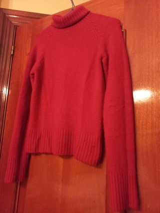 Jersey cuello alto rojo talla M