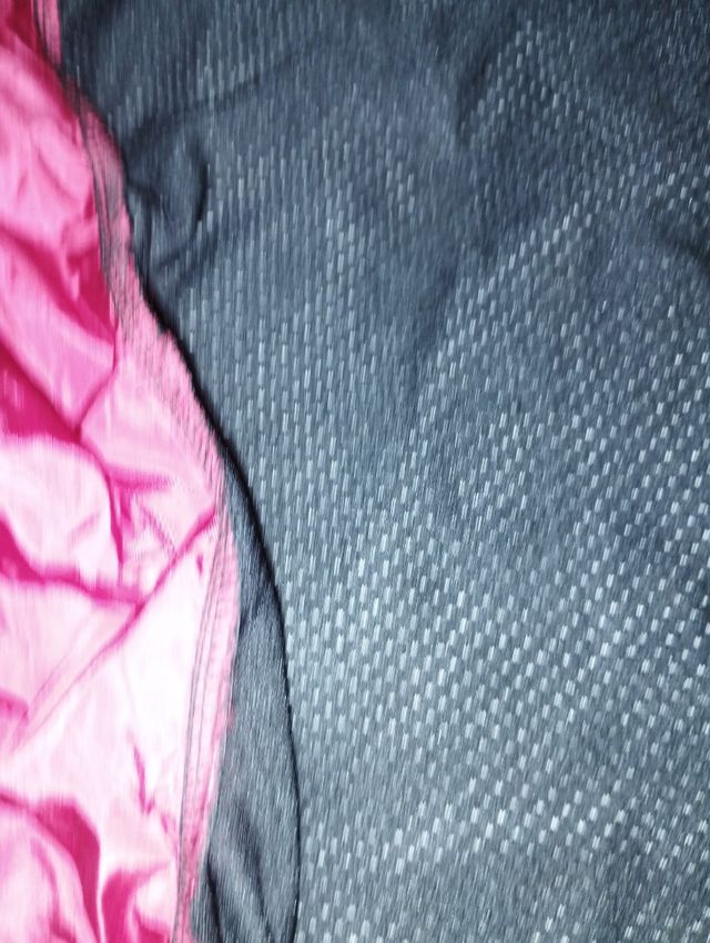 Cortavientos ciclismo rojo y negro