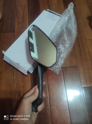 Specchietto da moto