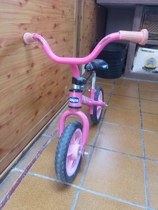 Bicicleta de equilibrio Chicco rosa