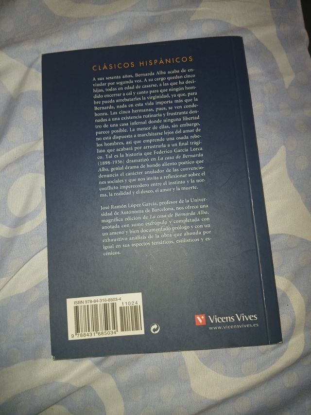 La Casa De Bernarda Alba (Clasicos Hispanicos /...
