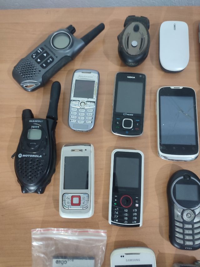 Telefoni cellulari e altro