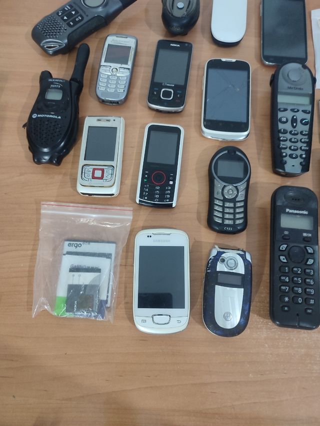 Telefoni cellulari e altro