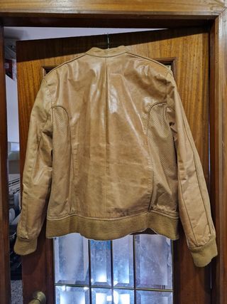Diferentes chaquetas talla L chicos.