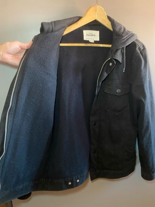 Cazadora Vaquera Negra con Capucha Pull&Bear