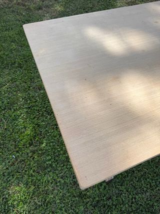 Mesa de madera rústica