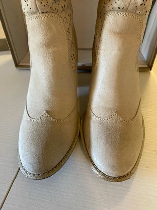 Stivali camoscio donna tacco 6