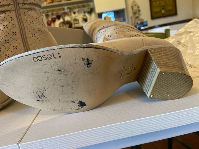 Stivali camoscio donna tacco 6