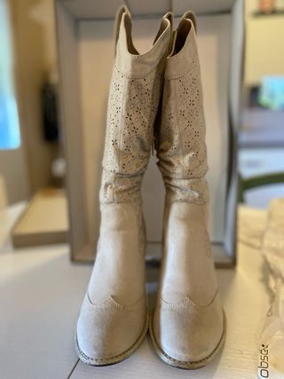 Stivali camoscio donna tacco 6