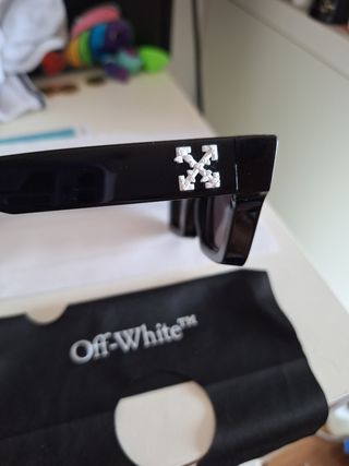 Gafas de sol Off-White negras y grises p